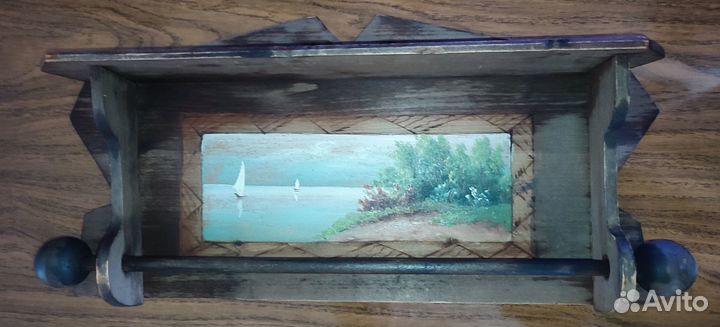 Полочка деревянная