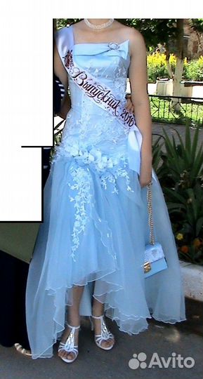 Вечернее платье