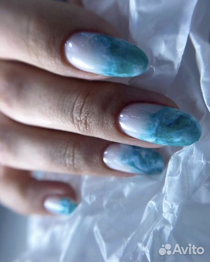 Маникюр и педикюр