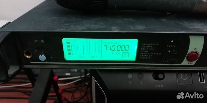 Радиомикрофон sennheiser