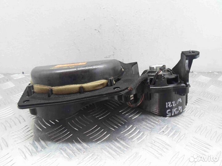 Динамик Mercedes S-klasse W221 2218207802