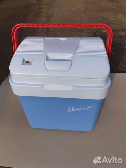 Холодильник автомобильный термоэлектрический