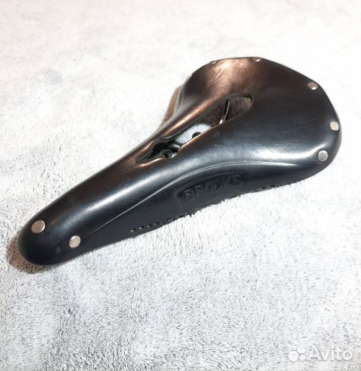 Седло brooks для велосипеда кожаное на доставке
