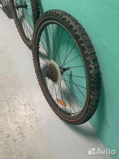 Колеса в сборе с звездочкам подшипник