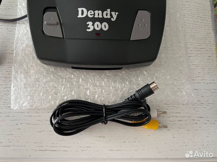 Игровая приставка Dendy