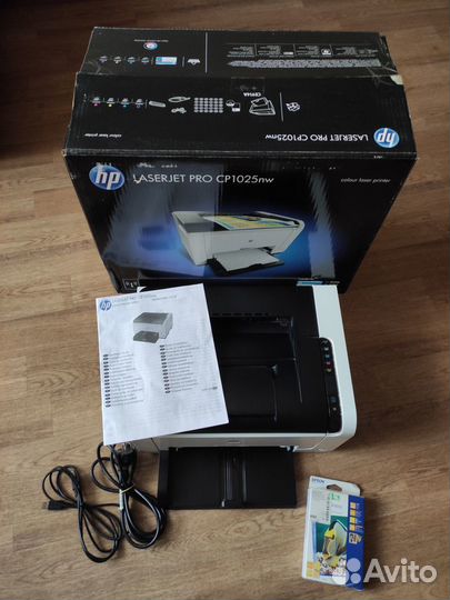 Цветной лазерный принтер HP LaserJet pro CP1025nw