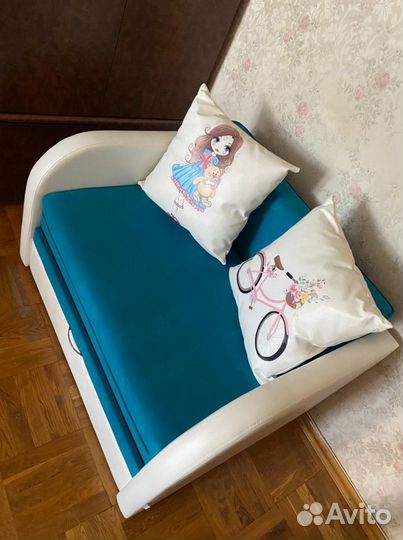 Диван мультик