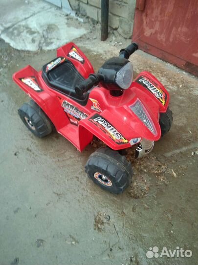 Детский квадроцикл на аккумуляторе бу