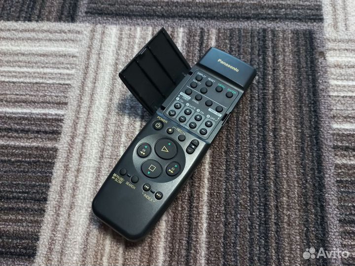 Пульт от видеомагнитофона