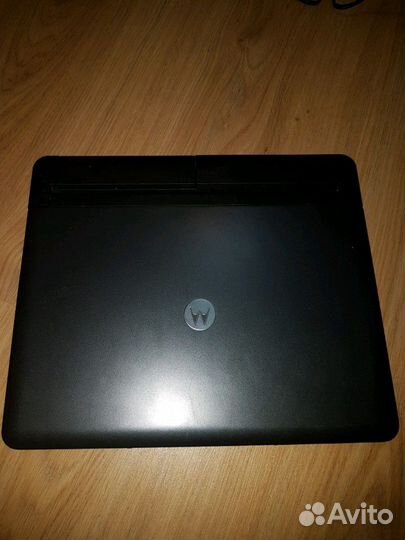 Смартфон/планшет 2 в 1 motorola atrix 4G (MB860)