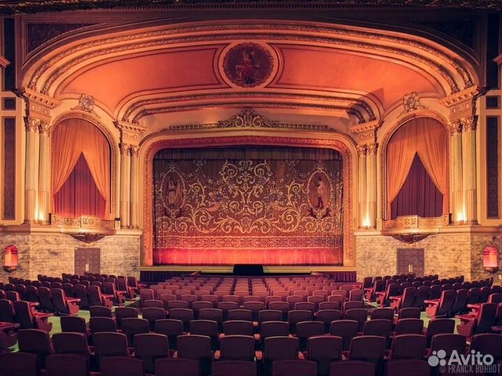 Сопровождение в театр