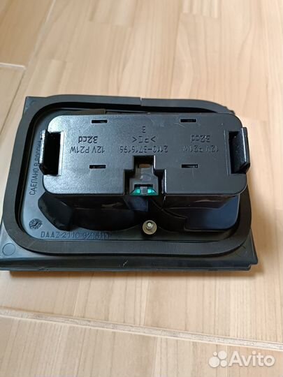 Фонарь задний ваз 2110 левый