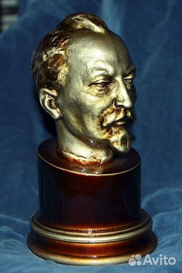 Голова Дзержинского, тонированная под бронзу 23 см