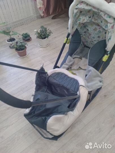 Детские зимние санки на колесах