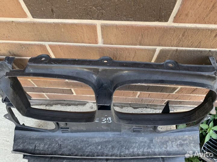 Воздуховод радиатора передний бмв е39