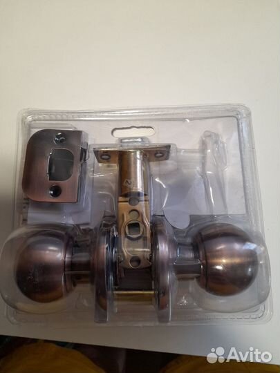 Продам ручка-защелка дверная межкомнатная