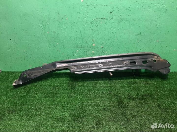 Кронштейн крыла левого переднего volkswagen Touar