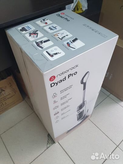 Ручной моющий пылесос Roborock Dyad Pro новый