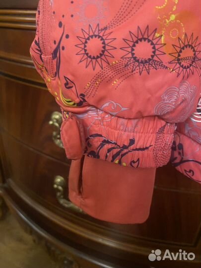 Куртка женская горнолыжная