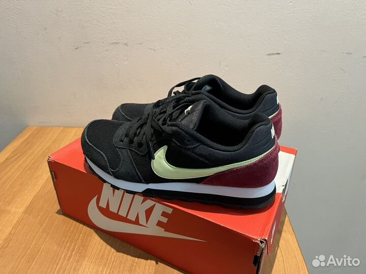 Кроссовки nike