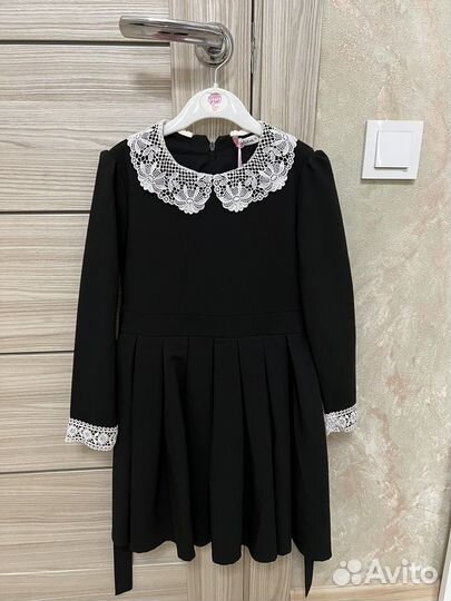 Школьные вещи для девочки 128/134