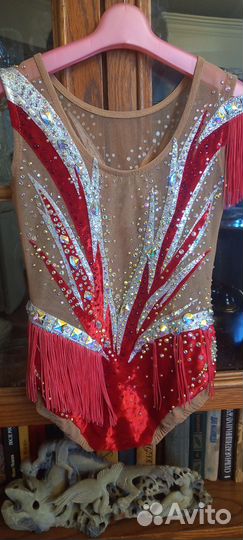 Костюм для художественной гимнастики