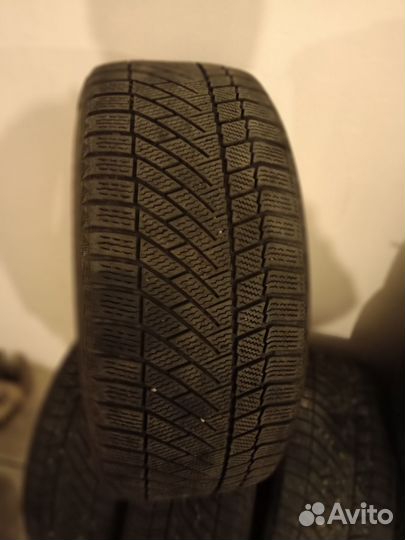 Continental ContiVikingContact 6 225/50 R17 98T