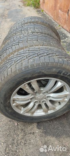 Зимние колеса на Mitsubishi pajero 4