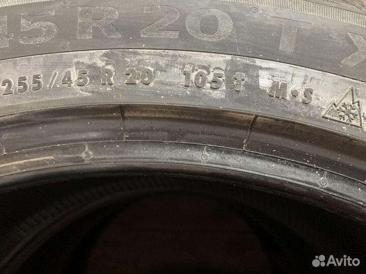 Continental ContiVikingContact 7 255/45 R20 105T