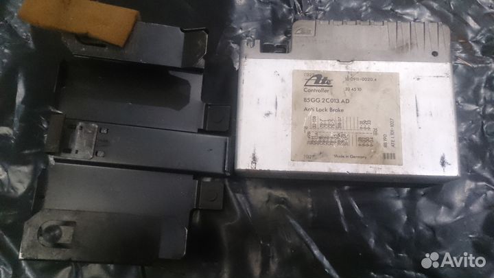 Блок управления ABS Scorpio 1986-1992;Sierra 1983