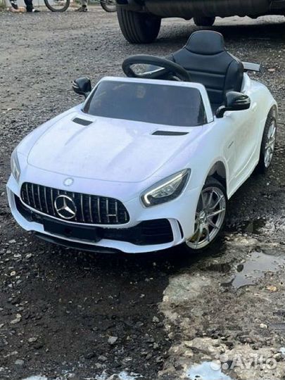 Электромобиль