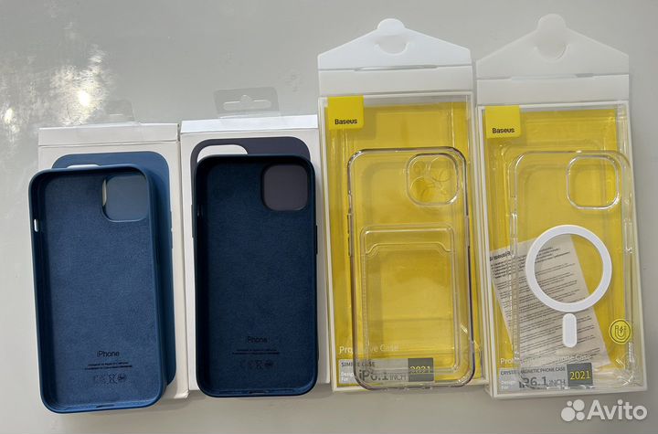 Чехол на iPhone 13