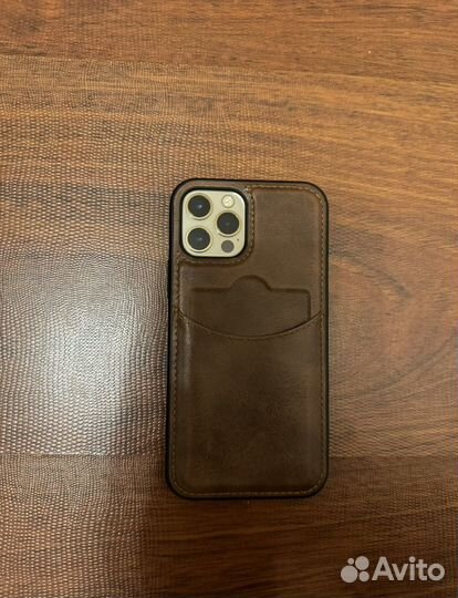 Чехлы на iPhone 12 pro