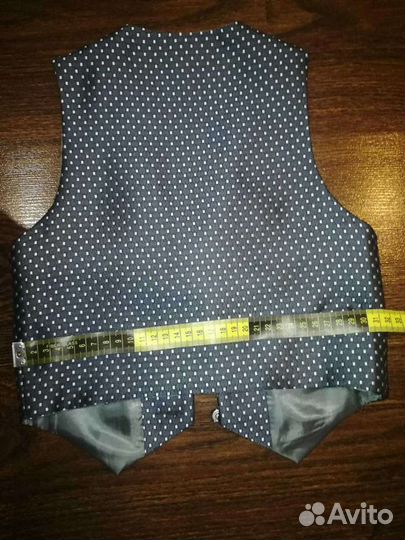 Жилет для мальчиков на 4 года