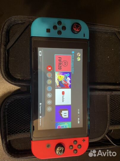 Nintendo switch (чехол,флешка,игры,геймпад и тд)