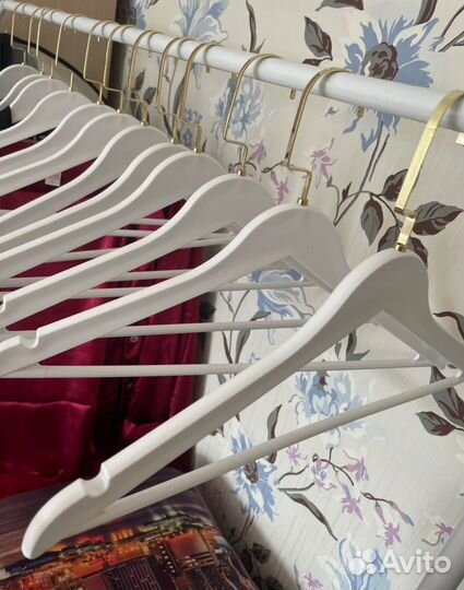 Вешалка для одежды