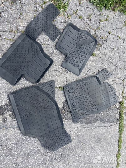 Автомобильные коврики granta