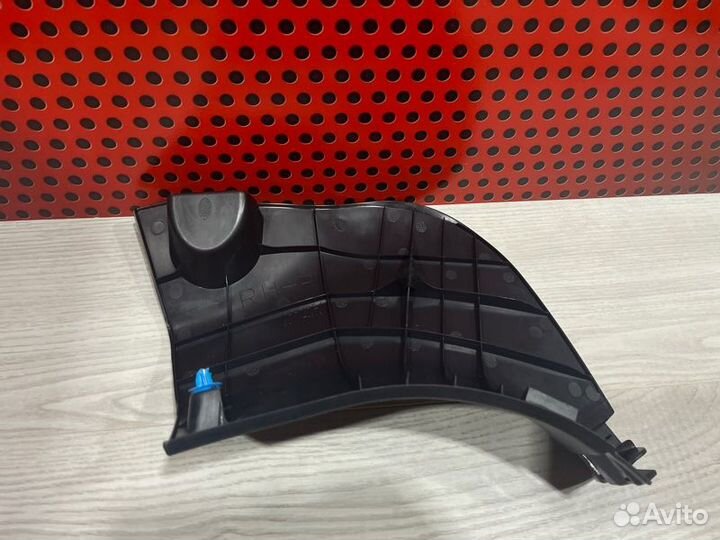 Накладка на порог салона правая Lexus Rx 4 450Н