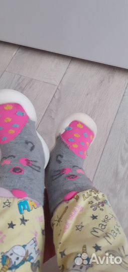 Кроссовки,ботинки, сандали