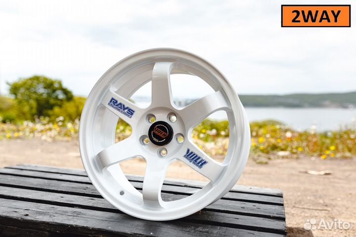 R15 Volk Racing TE37 SL 7j ET30 5*114,3 (D158)