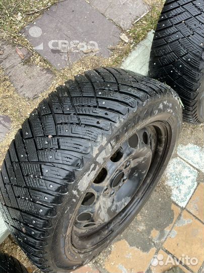 Goodyear Ultragrip Ice Arctic 205/55 R16