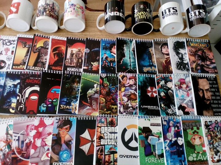 Блокноты, значки и постеры на заказ