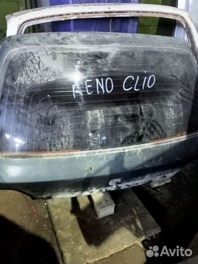 Крышка багажника на Renault Clio