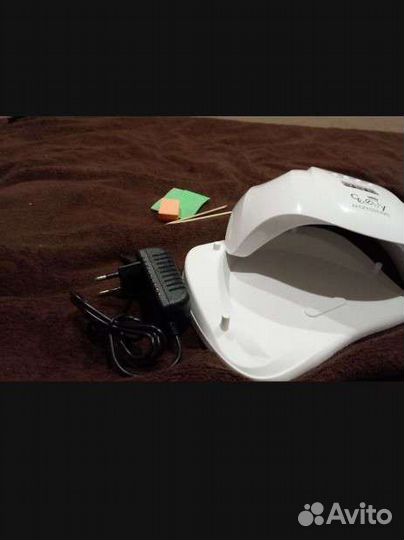 Лампа для ногтей