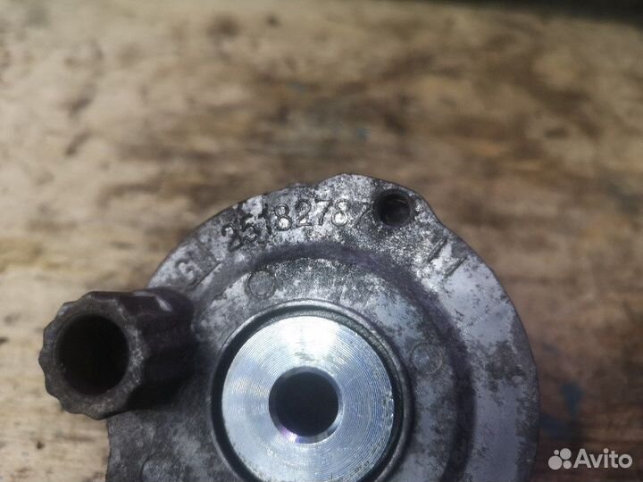 Натяжитель ремня 2.2CDTi Opel Chevrolet