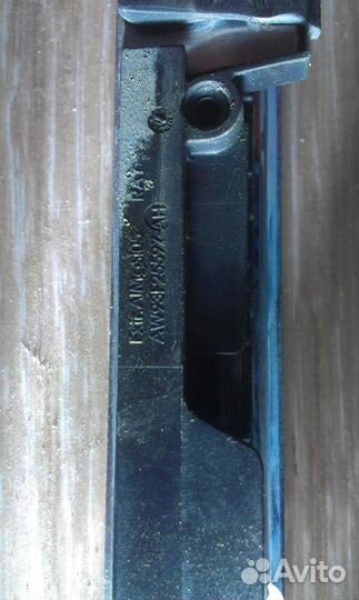 Jaguar XJ 2011- Молдинг двери