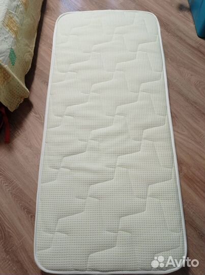 Детская кровать + матрас