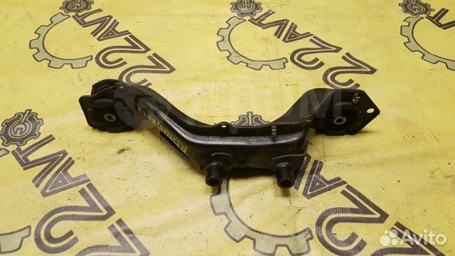 Кронштейн редуктора Honda Cr-V RD1 B20B 2000