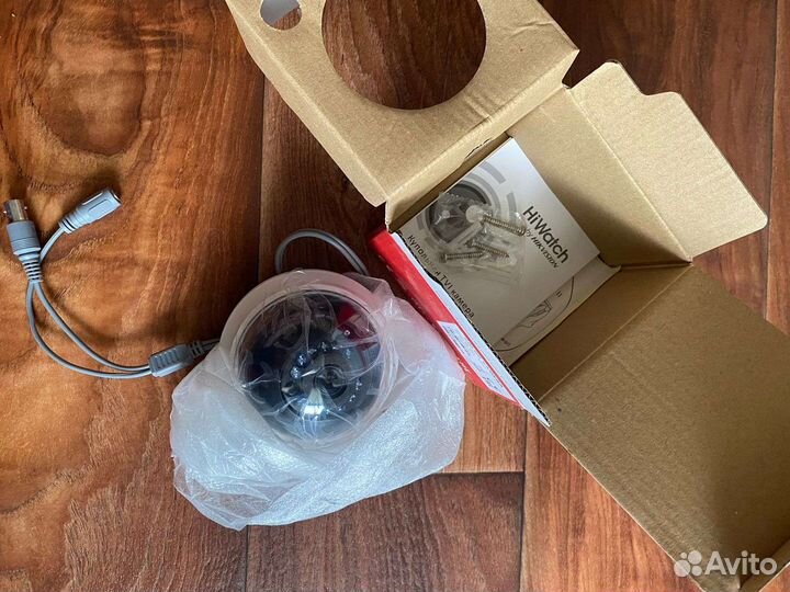 Камера видеонаблюдения купольная