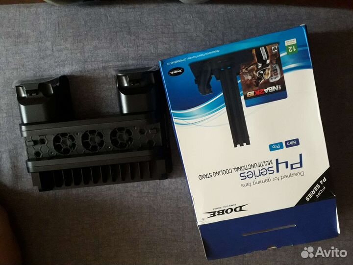 Вертикальная подставка dobe Ps4/Ps4 Slim/Ps4 PRO